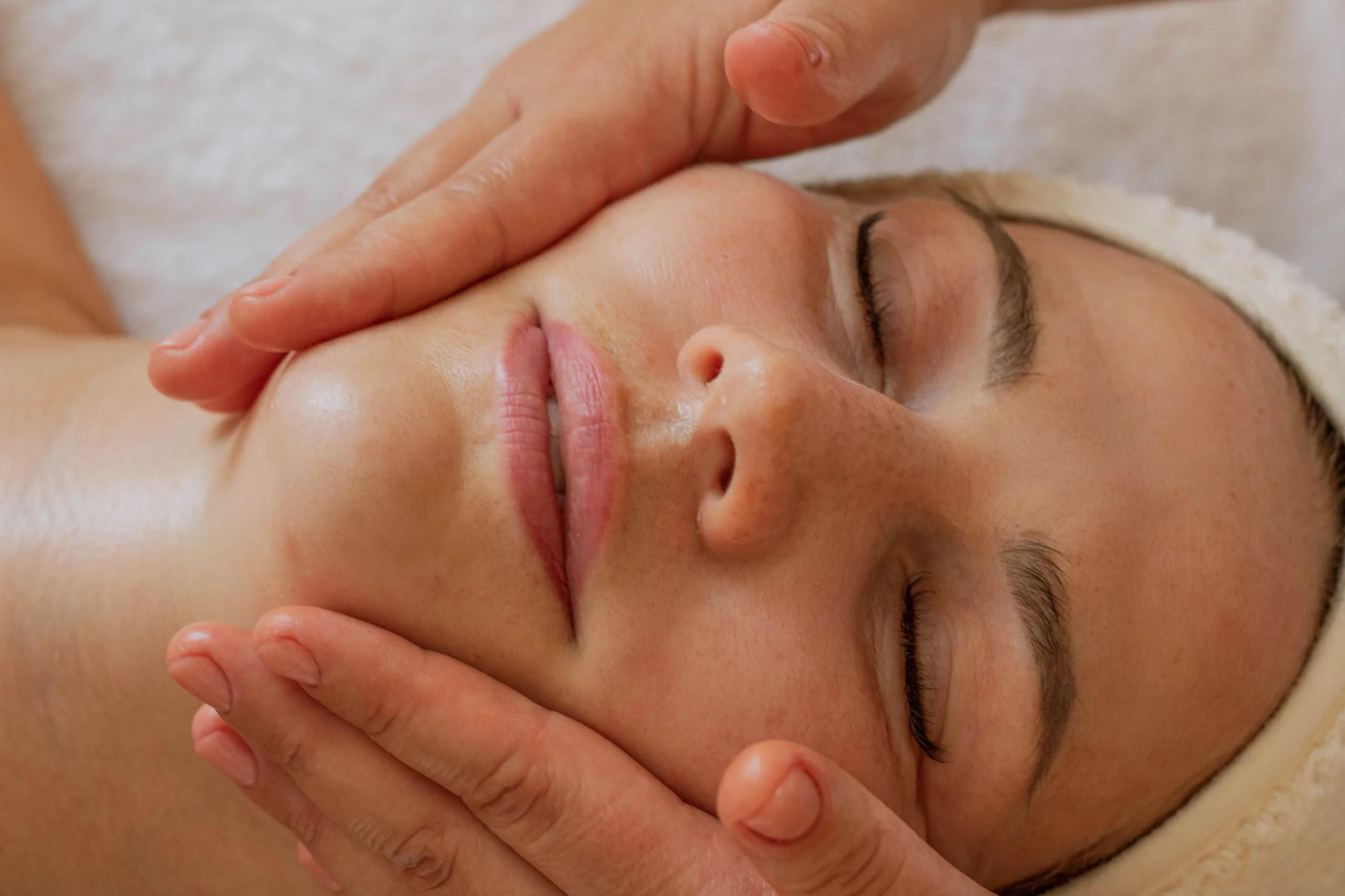 Deep cleaning facial Winterthur Express Gesichtsbehandlung Winterthur