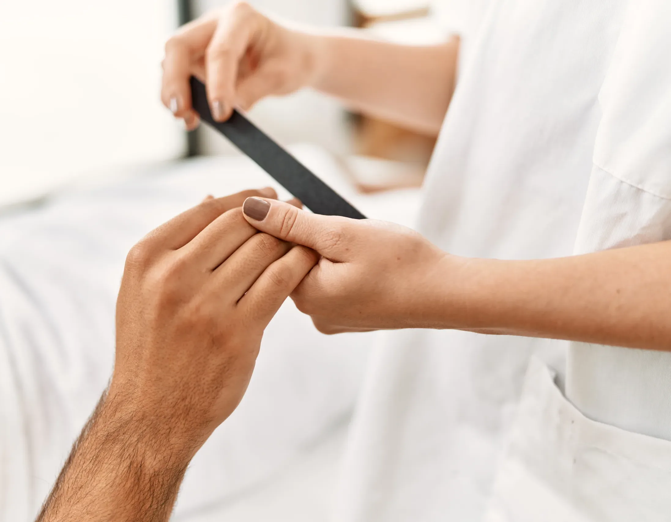 Klassische Herrenmaniküre Winterthur